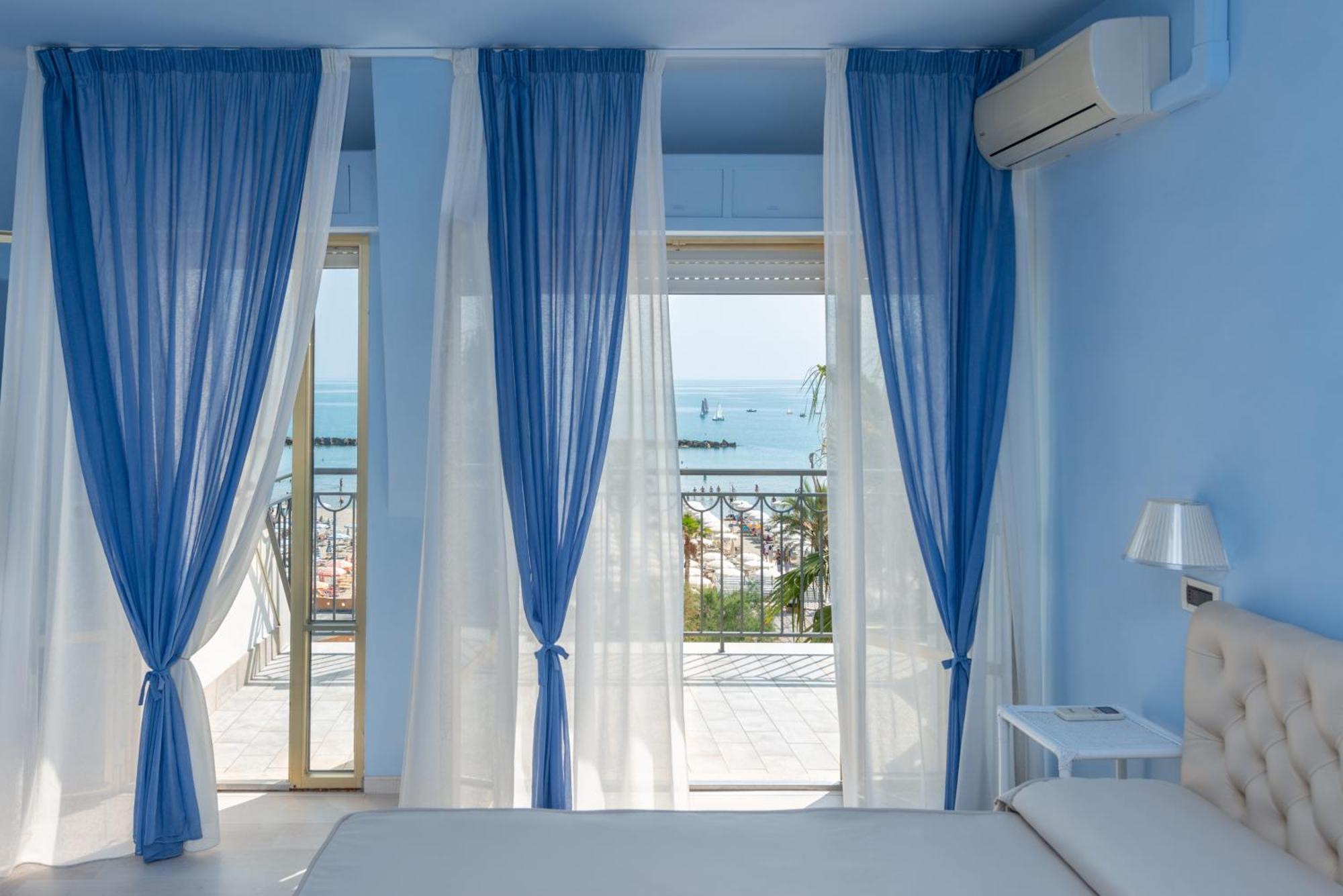 Hotel Dino Сан-Бенедетто-дель-Тронто Екстер'єр фото